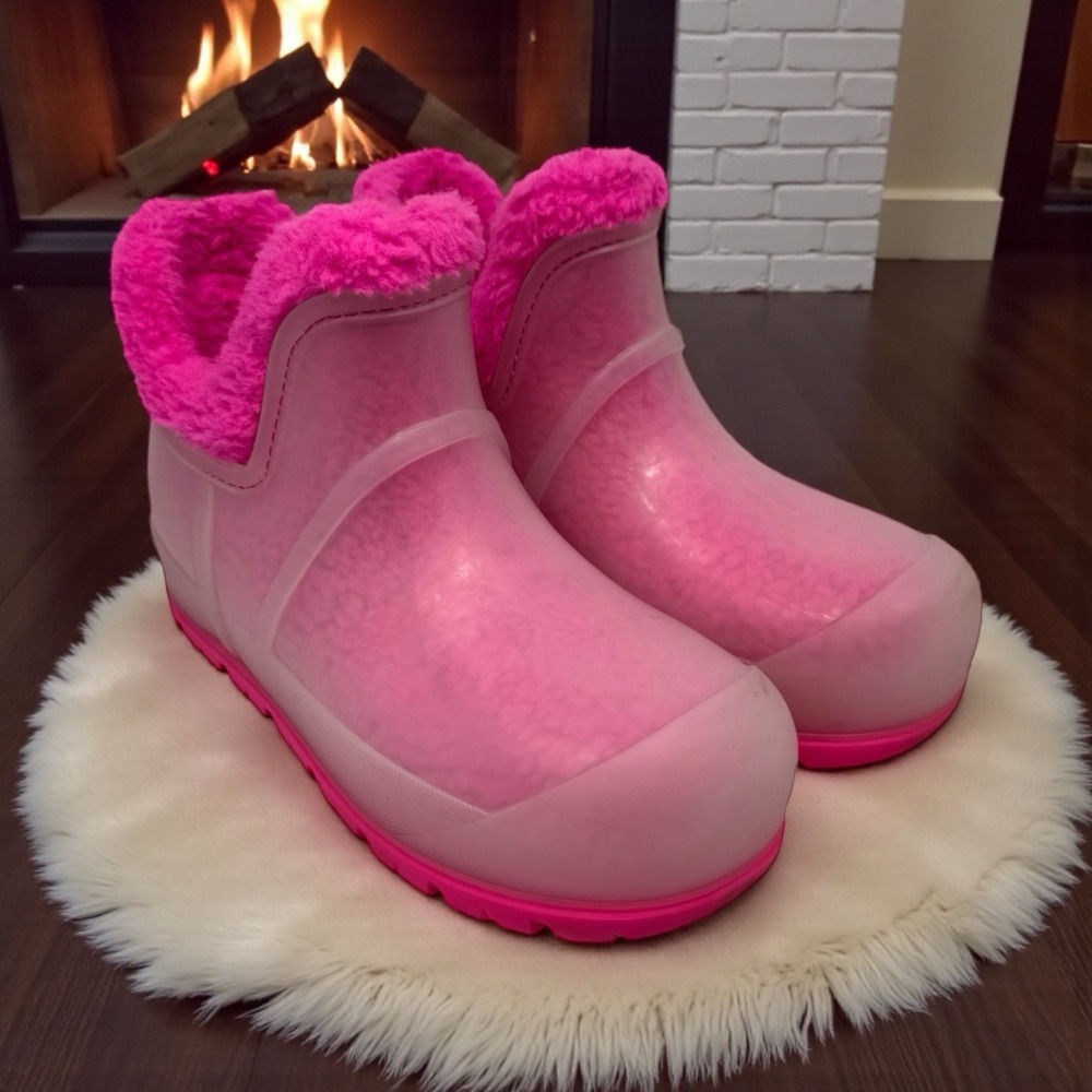 🔥OMG 🤯UGG Raincloud CLEAR Pink Platform Boots Taffy Fluffy Fur Insane RARE Y2K